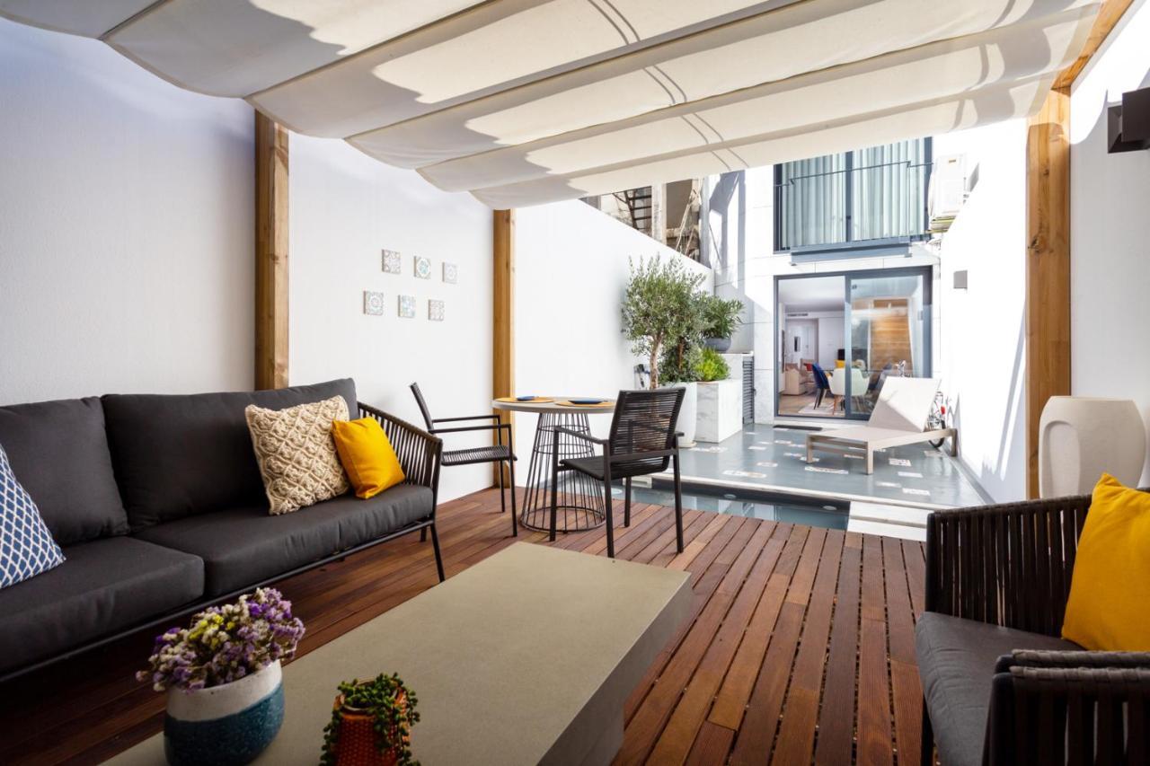Stupendo- Two Rooms, Patio With Refreshing Pond-center-air Conditioning-free Park * Lisboa